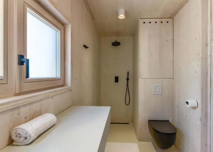 Parco vacanze Luxury Beachfront Eco 77 With Sauna Drage