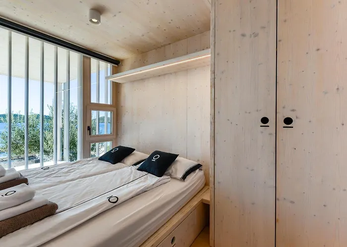 Luxury Beachfront Eco 77 With Sauna Parco vacanze